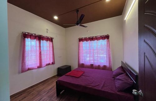 Kanchipuram Hotel | Sri Adhinath Homes