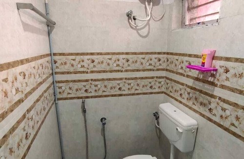 Arakkonam Hotel | Sri Mahalakshmi Deluxe Lodge