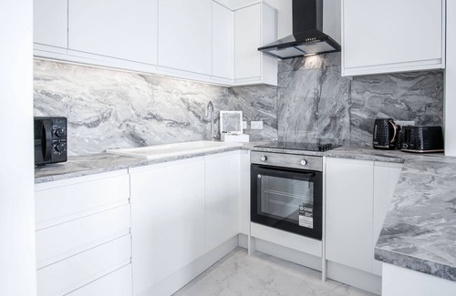 Tenby Apartment | St Catherine's View - 2 Bedroom - Panorama - Tenby