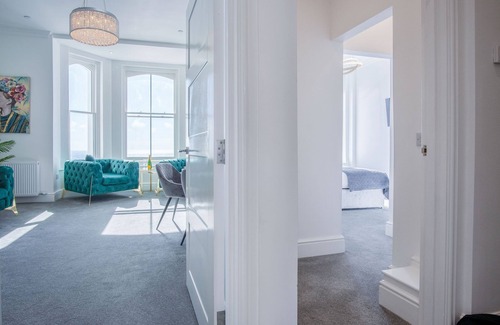 Tenby Apartment | St Catherine's View - 2 Bedroom - Panorama - Tenby