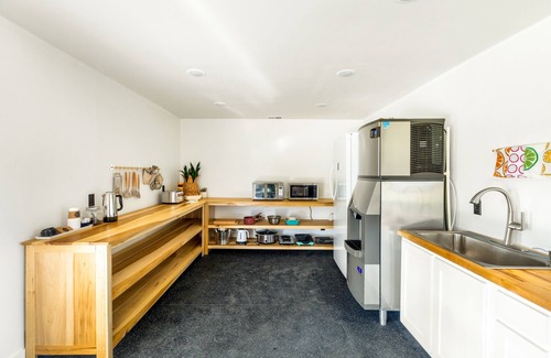 Falls of Rough Hotel | St. Clair Motor Lodge