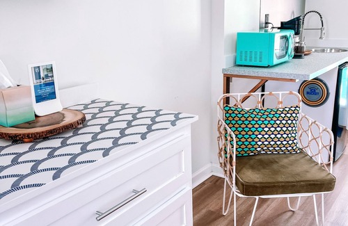 Falls of Rough Hotel | St. Clair Motor Lodge