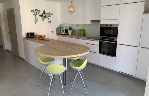 Saint-Jorioz Apartment | ST-JORIOZ, Lake Annecy, SUPERB recent T3 apartment, fully equipped, ideal location