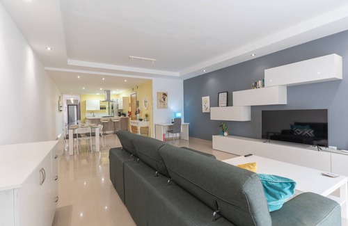 Tal-Ghoqod Apartment | St.Julians apartment