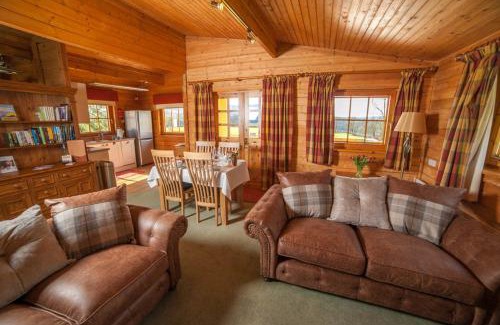 Kippen Cabin | Stable Lodge