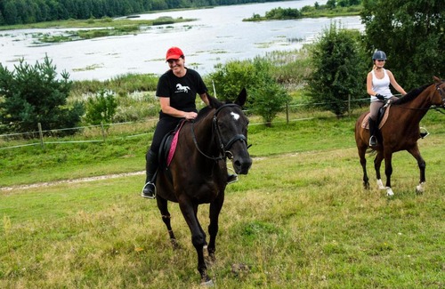Czarna Dabrowka House | Stajnia Grazyny Mikorowo 46