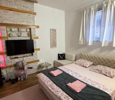 Backa Palanka Apartment | Stan na dan S