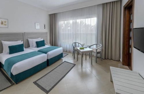 Soma Bay Hotel | Standard Room, Twin Bed, French window