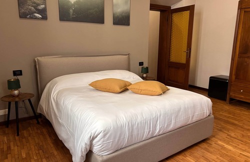 Volta Mantovana House | Stanza d'epoca (Volta Mantovana) Stanza in dimora two steps from Lake Garda