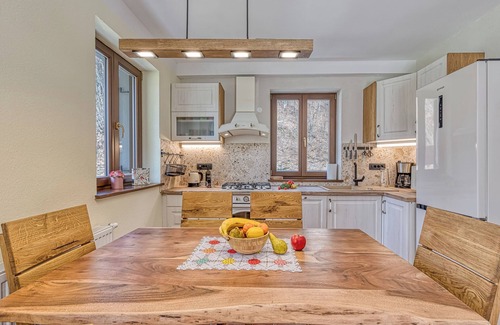 Hrib pri Hinjah Ski Chalet | Stari Malni 2, Osilnica, Slovenia