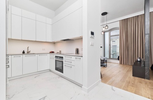 Srodmiescie Apartment | Staromłyńska 2 | Family Studio | Balcony