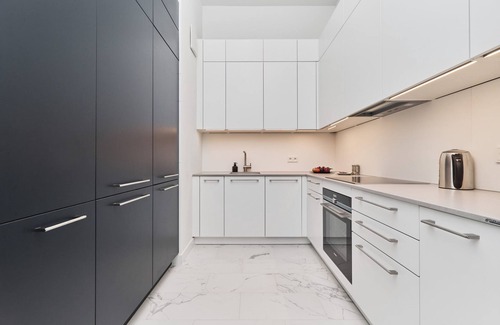 Srodmiescie Apartment | Staromłyńska 2 | Family Studio | Balcony