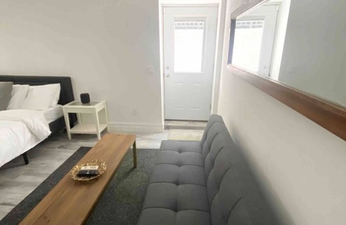 Silver Lake Apartment | Staten Island Private Apartment