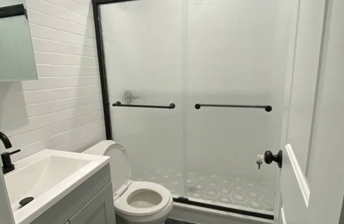 Silver Lake Apartment | Staten Island Private Apartment