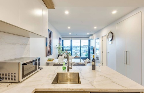 Box Hill Apartment | StayAU Cozy & Stylish 2BR Haven in Box Hill