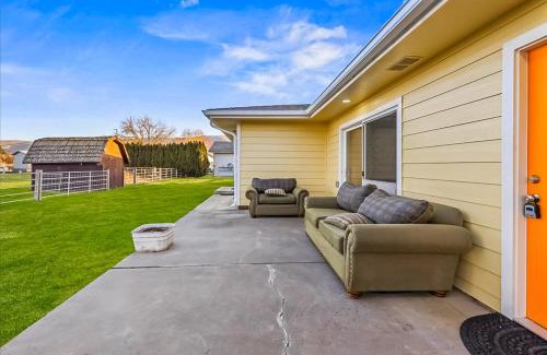 Ahtanum House | Staying in Yakama Valley