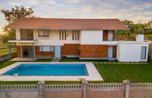 Amarnath Villa | StayLeisurely The Flint House 3BHK, Murbad