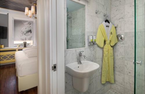 Columbus Hotel | Staypineapple, A Delightful Hotel, South End