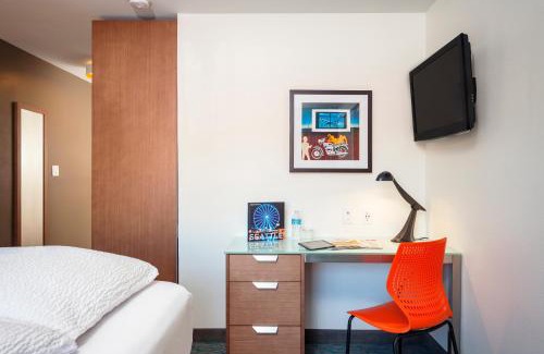 University District Hotel | Staypineapple, University Inn, University District Seattle