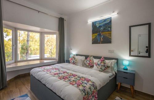 Lansdowne Villa | StayVista at Pines & Fir - Sprawling Gardens with Seating and Swings