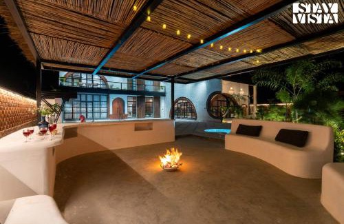 Bail Parao Villa | StayVista at Whispering Arc with Private Pool & Free Breakfast