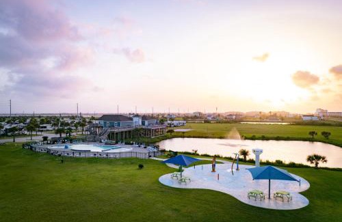 Galveston House | Stella Mare RV Resort