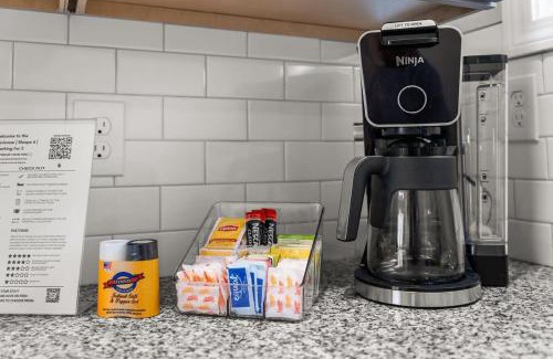 Hampton Apartment | Steps to Beach Fully Renovated Sleeps 6