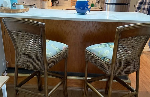 Ormond-by-the-Sea Condo | Steps to pristine, no-drive beach!