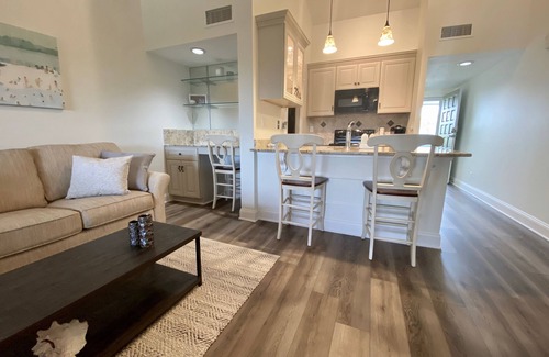 Ponte Vedra Beach Apartment | Steps to private beach in Gated Sawgrass Community! Renovated Condo.