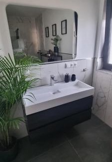 Weyhausen Apartment | Stilvoll und modern