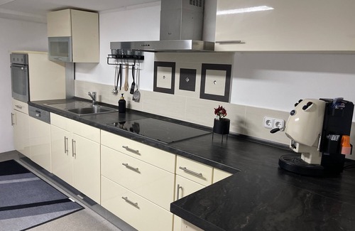 Bindlach Apartment | Stilvolles Designappaetment mit Terrasse & Garten im Idylischem Bindlach