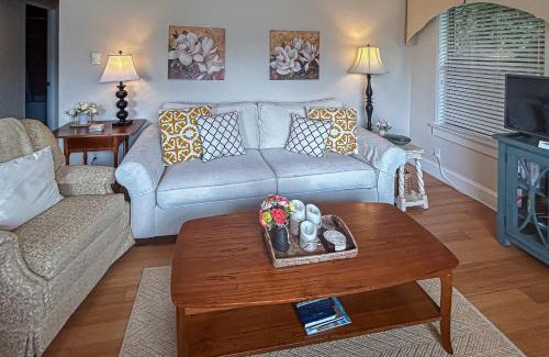 Lake Junaluska House | Stone Cottage 1973