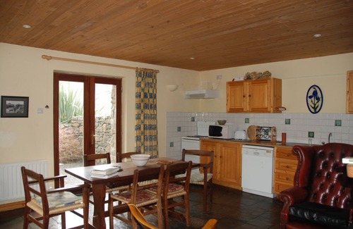 Shanafaraghaun Cottage | Stone Cottage in Spectacular Scenic Connemara Location, Comfortable and Peaceful