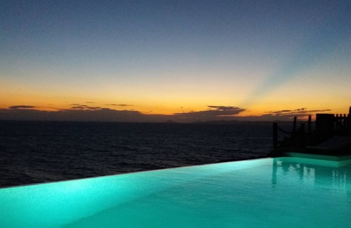 Pisses Villa | Stone Flower