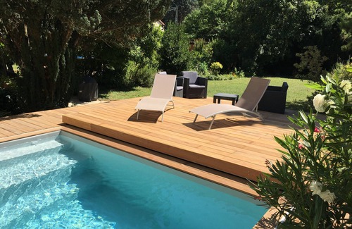 Chabeuil House | Stone house with swimming pool near the village