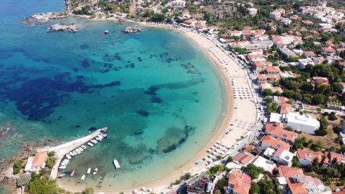 Lefktro Apartment | Stoupa Lefktro 1