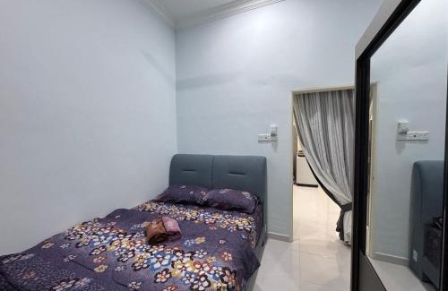 Kampung Raya Rawa House | Strategic Location SH 92 Homestay