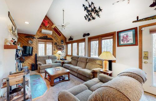 Stratton Mountain House | Stratton Hideway