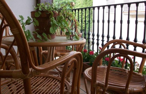 Genevilla House | Stroll through its beautiful landscapes and enjoy tranquility