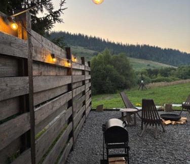 Plavya Cabin | Stryh xata котедж в Карпатах з чаном-джакузі