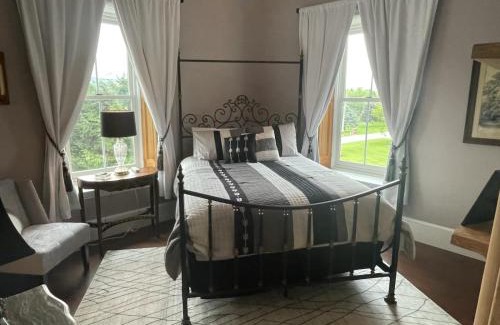 Carlisle Bed & Breakfast | Stuart Manor Bed and Breakfast