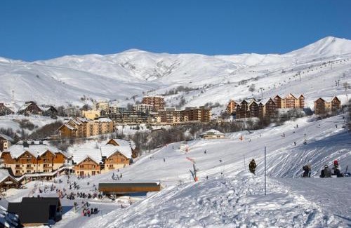 Saint-Francois-Longchamp Apartment | Studio 2 Personnes Confort MAE-9511