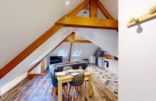 Saint-Vaast-la-Hougue Apartment | Studio 3 Pers Rénové à Neuf