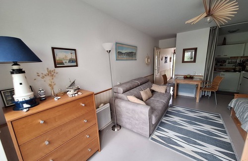 La Turballe Apartment | Studio 32m² Plain Pied, Terrasse 18m², Parking Privé, Accès Direct Plage Sable