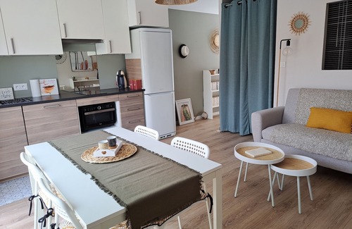 Lege-Cap-Ferret Apartment | Studio 35m2 au calme, idéalement placé dans le village de Lège Bourg