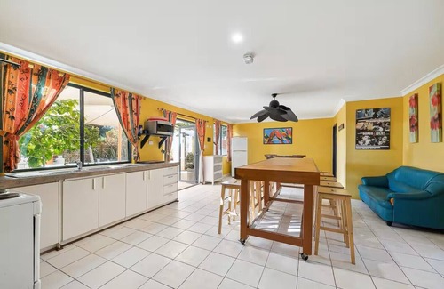 Lancelin House | Studio 37, your perfect family getaway!