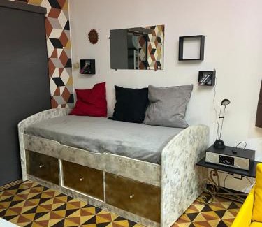 Saint Froult Apartment | Studio 40