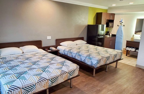 National City Hotel | Studio 6 National City, CA - Naval Base San Diego