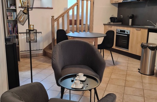 Saint-Chely-d'Apcher Apartment | Studio AL'escapade