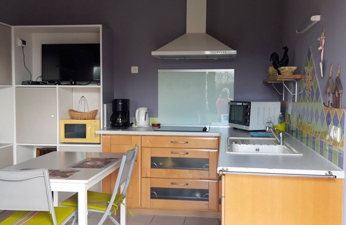 L'Aiguillon-sur-Vie Apartment | Studio all comforts, upgraded to 2 stars in 2024 pets welcome wifi